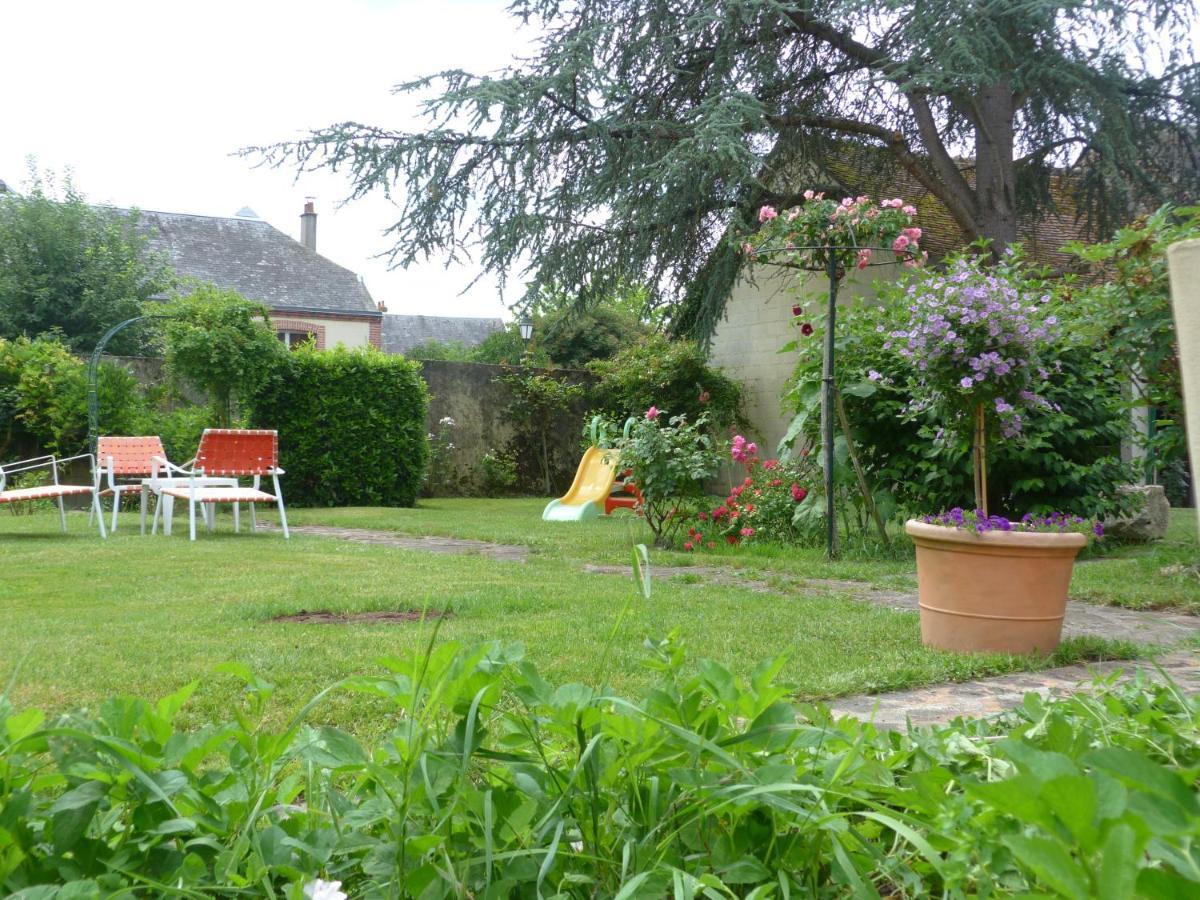Bed and Breakfast La Ribambelle Saint-Brisson-sur-Loire Exterior foto